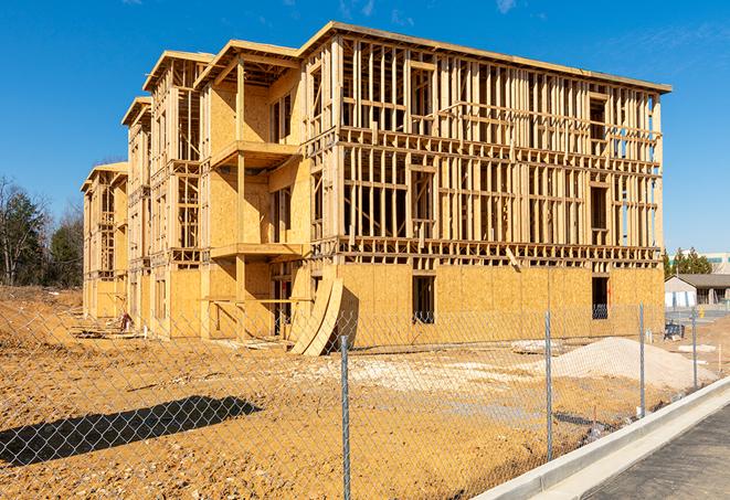 a snapshot of temporary chain link fences protecting a large construction project from unauthorized access in Benjamin, UT